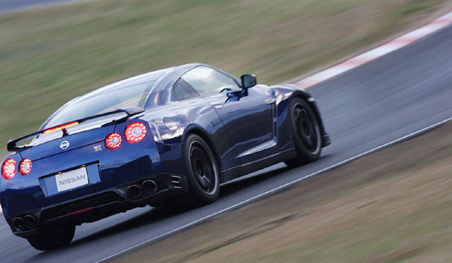 　Pure edition+Track pack 2012 Model