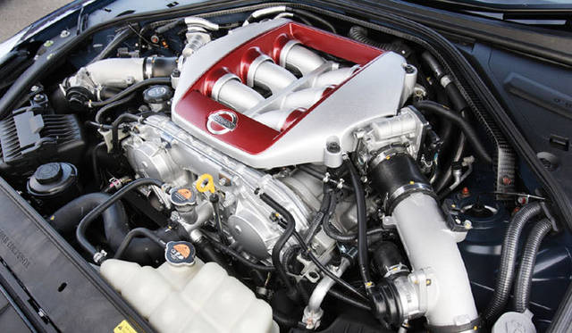 　3.8litle V6 engine DOHC engine