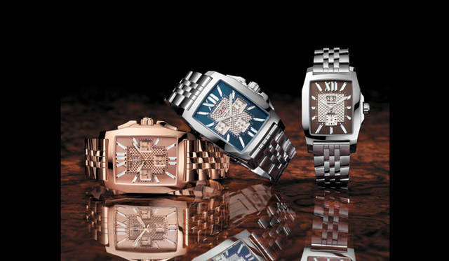 　（左、中）ベントレー・フライングB・クロノグラフ　（右）ベントレー・フライングB・No.3