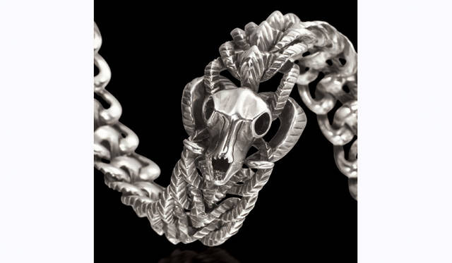 Up:Poison Ivy Earrings￥4882500、Down:Poison Ivy Ring￥2898000(tax in)