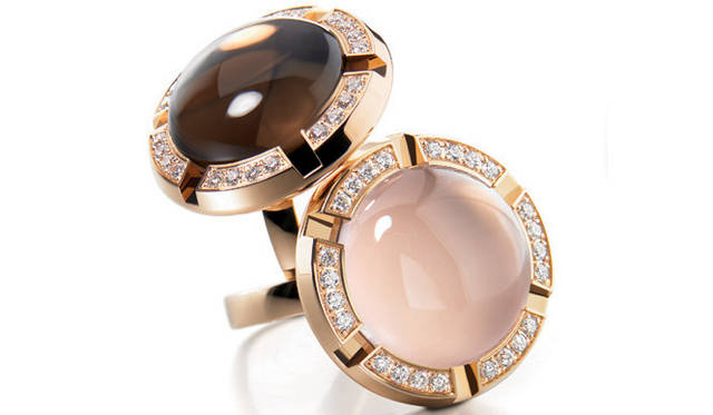 <b>Ring　Chaumet　Class One Croisière ｜ショーメ クラス・ワン クルーズ リング</b><br>右 PG×ピンククォーツ×ダイヤモンド 45万1500円、左 PG×スモーキークォーツ×ダイヤモンド 45万1500円