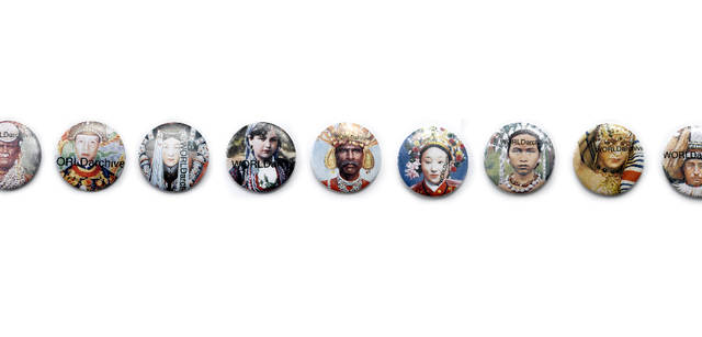 Munoz Vrandecic necklace with book-shaped package, ¥63,000.