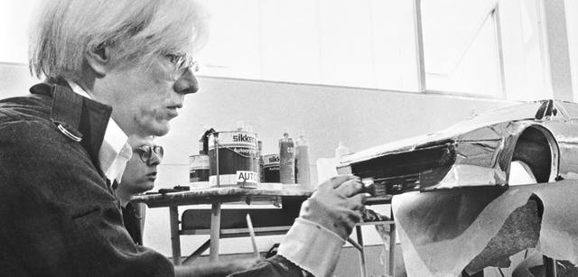 <b>BMW Art Car Collection</b><br>Andy Warhol<br>1979 - BMW M1 group 4 racing version making