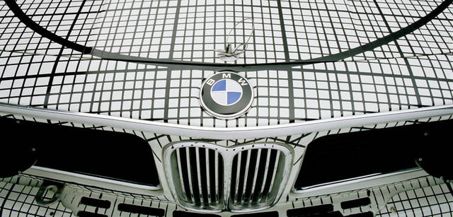 <b>BMW Art Car Collection</b><br>Frank Stella<br>1976 - BMW 3.0 CSL