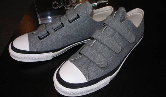 CAUSE VELCRO-LOW 1万7640円
