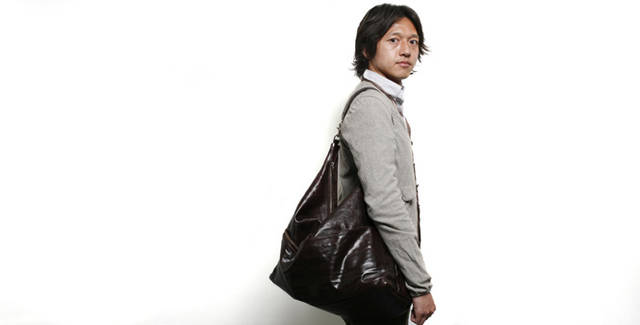 田原さんが実際に使っている「JOSHUA SHOULDER」。使いやすそうな柔らかさが伝わってくる