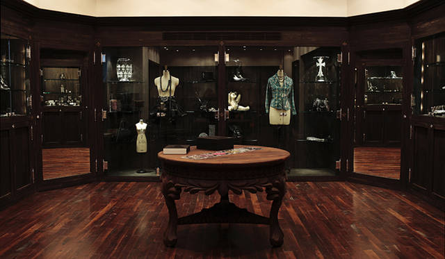 地下1階のショップスペース