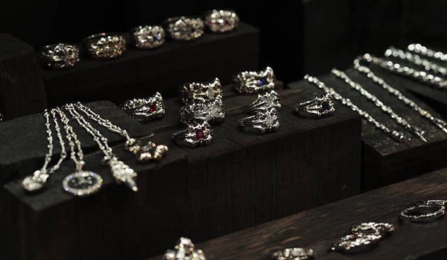 人気のホワイトゴールドシリーズ