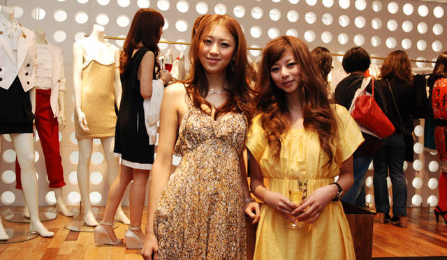 渡香奈さんとえれなさん