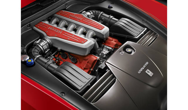 <br>カタログモデルのV12エンジンとしては最強のスペックを誇る5999ccユニットは、限定車“エンツォ・フェラーリ”に迫る620ps、608Nmの実力を秘める。