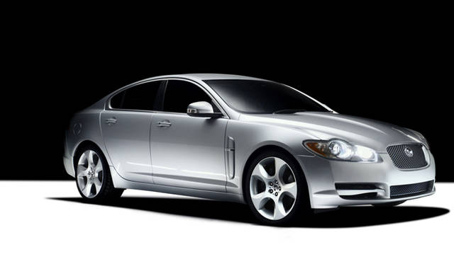 <b>Jaguar XF｜ジャガーXF</b>