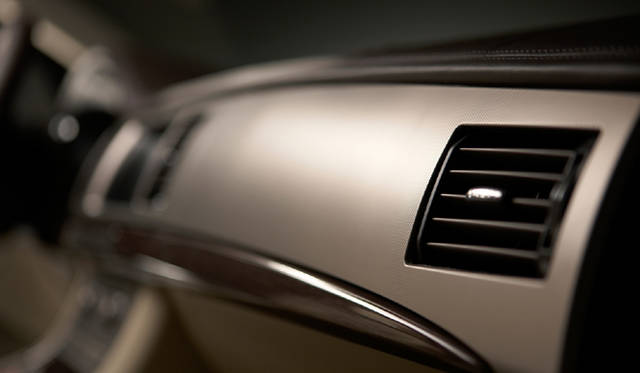 <b>Jaguar XF｜ジャガーXF</b>