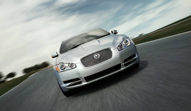 <b>Jaguar XF｜ジャガーXF</b>
