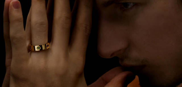 <b>LOVE RING YG COLOR STONE<b>