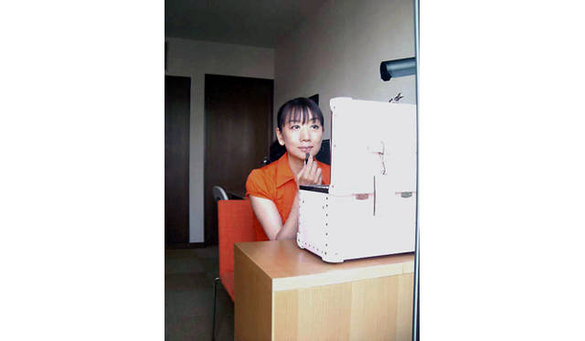 藤原美智子｜ふじわらみちこ｜16:30　化粧品チェック