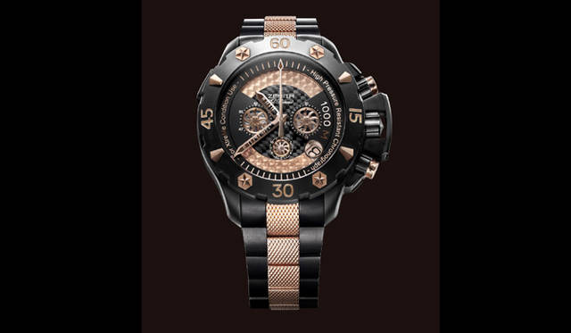 　デファイ エクストリーム クロノグラフ ゴールド＆チタン　　自動巻き　チタンケース　18KRG＆チタンブレス