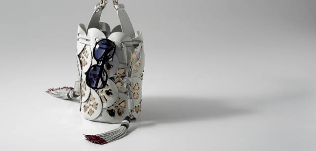 Carthusia Solid Perfume ¥10,500<br>from RROZESTT Tokyo Midtown Shop Tel. 03-5413-3700