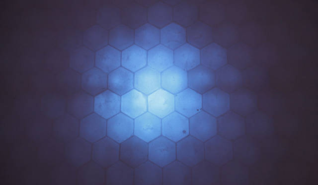 先進のLEDを使用したライティングプログラム