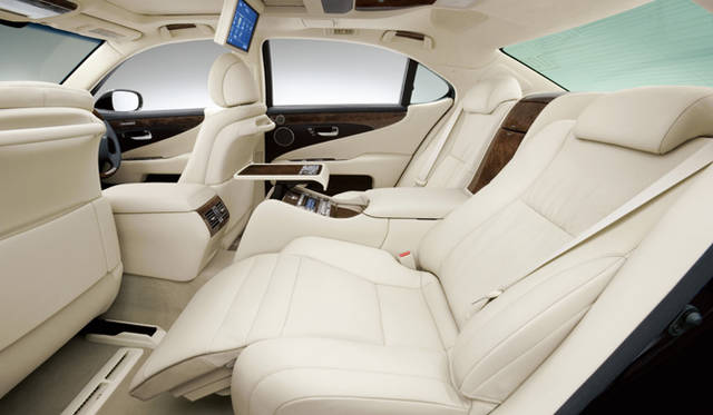 <b>LEXUS LS600h/LS600hL｜レクサス LS600h/LS600hL</b><br>