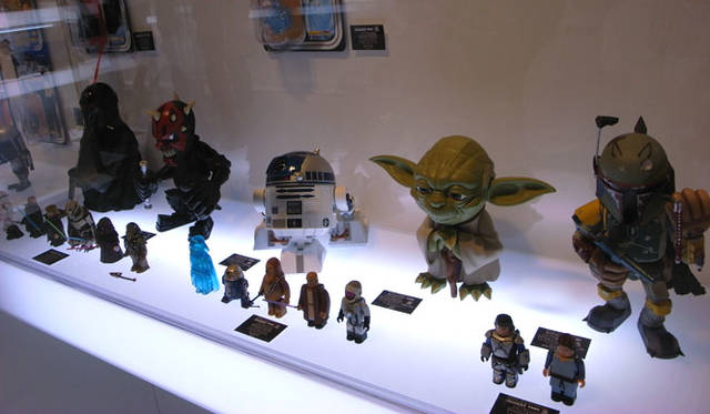 <b>STAR WARS™ VCD & KUBRICK,BE@RBRICK 各種</b> 