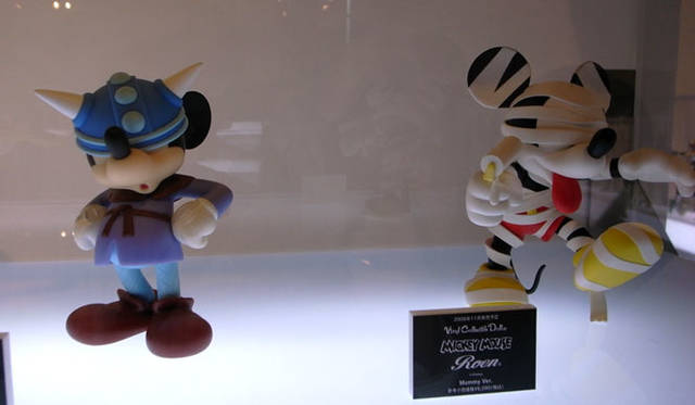 <b>VCD Mickey Mouse Viking Version & MUMMY MICKEY</b><br>Viking Mickeyは9月発売、価格5040円。MUMMY MICKEYは11月発売、価格6090円の予定だ。
