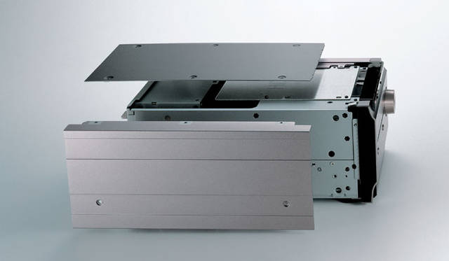 原音記録を実現する「Super Floating HDDユニット」