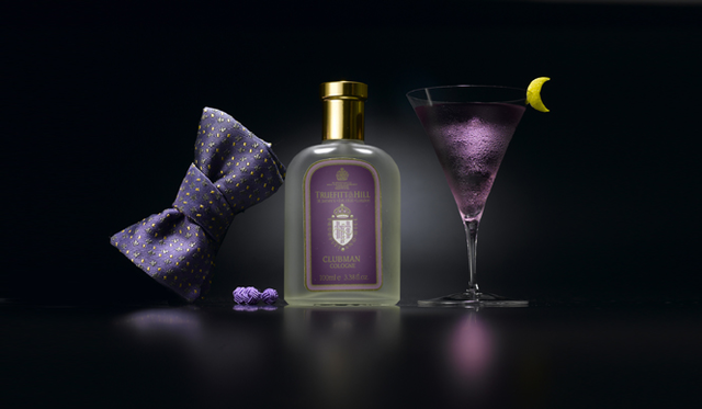 ボウタイ2万3100円、カフリンクス2625円　ともにシャルベ