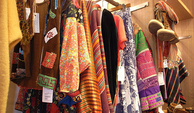 <strong>以下すべて、ビューティ＆ユース ユナイテッドアローズ 渋谷公園通り店1階（8月29日まで展示予定）</strong>