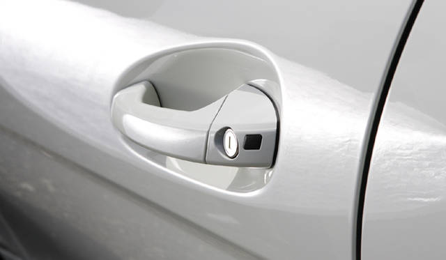 <b>Mercedes-Benz C63AMG｜メルセデス・ベンツC63AMG</b><br>