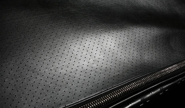 <strong>Ｊ.リンドバーグ｜J.Lindeberg</strong>