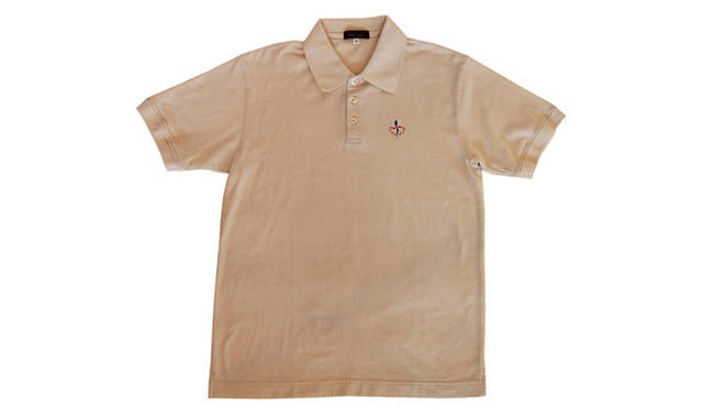 ポロシャツ1万2600円