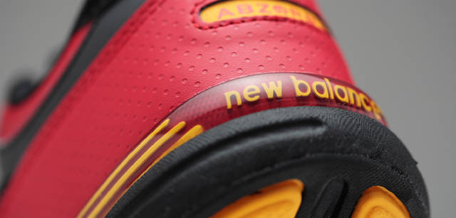 <strong>new balance｜ニューバランス｜誕生20周年を迎えるニューバランスの『M576』シリーズ</strong>