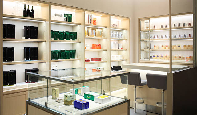 伊勢丹｜ISETAN｜ ビューティアポセカリー｜薬店（薬学博士がセレクトした漢方薬や伊勢丹セレクトの食品を紹介）