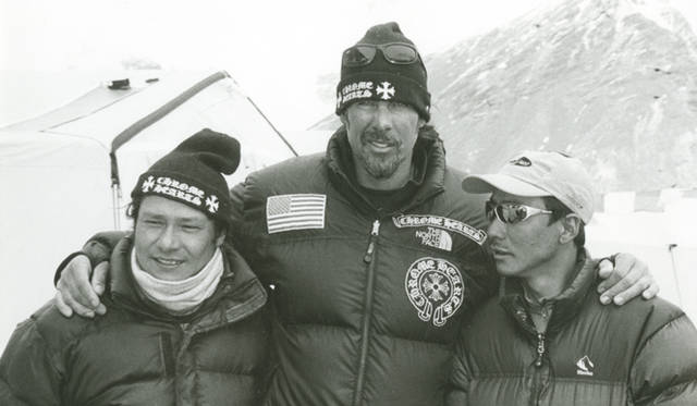 <strong>クロムハーツ｜CHROME HEARTS TOKYO</strong>