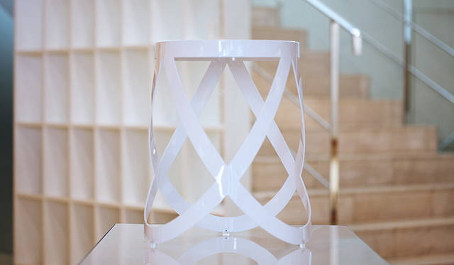 　「ribbon」 stool 2008