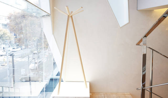 　「rokumaru」coat hanger 2008