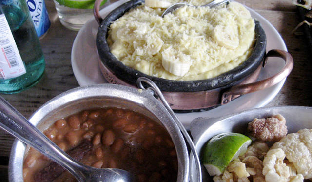 フェルナンダいちおしのレストランで食べたブラジル料理