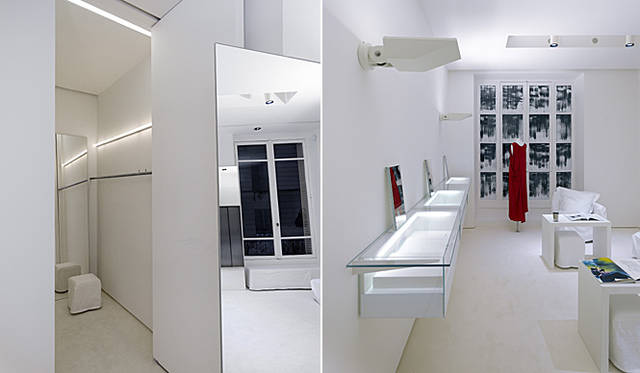 <b>YOHJI YAMAMOTO ヨージ ヤマモト</b>