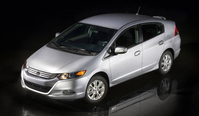 <b>HONDA INSIGHT｜ホンダ・インサイト</b>