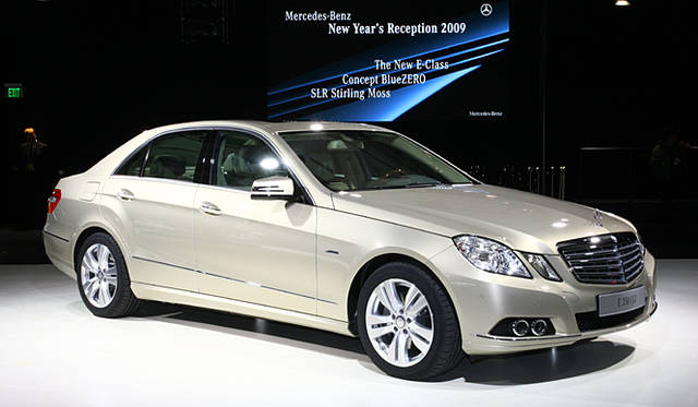 <b>Mercedes-Benz E CLASS｜メルセデス・ベンツ E クラス</b>