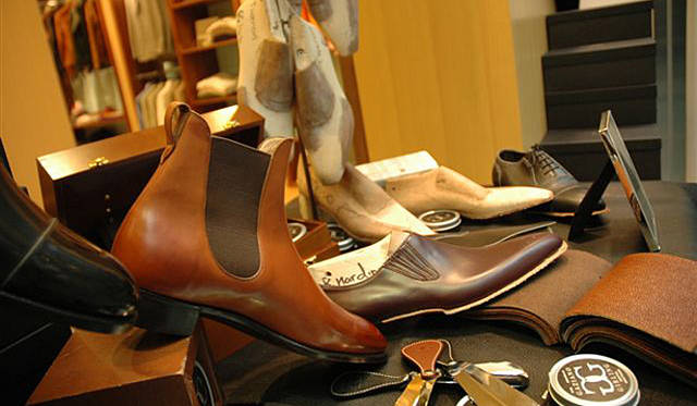 <b>GAZIANO＆GIRLING｜ガジアーノ＆ガーリング</b>