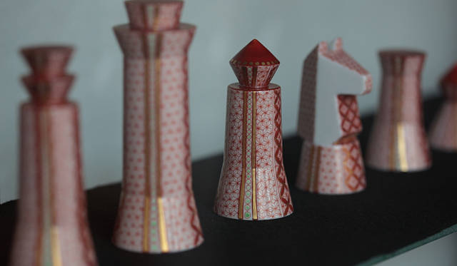 インテリアショップ『燕子花』<b>九谷焼・福島武山による赤絵細描の上絵</b>