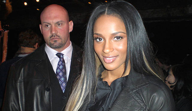 グラミー賞 受賞シンガーのCiara