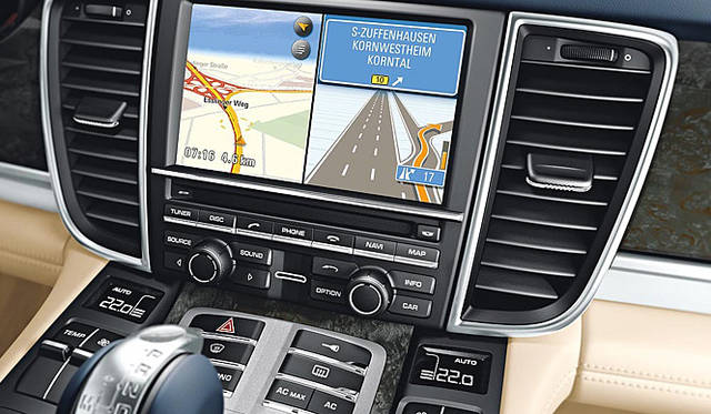 <b>PORSCHE PANAMERA｜ポルシェ パナメーラ</b>