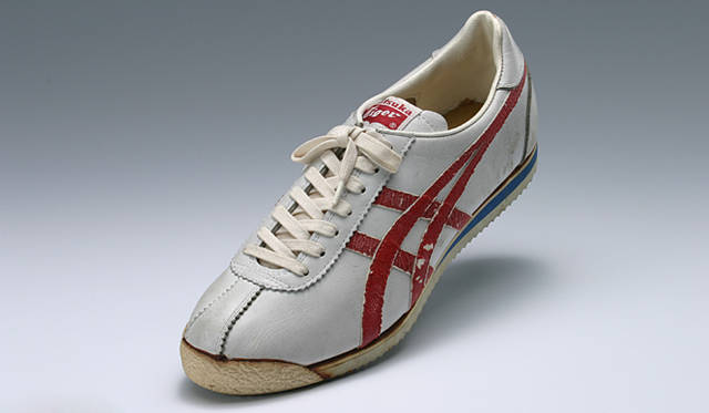 1969年にデビューした名品「TIGER CORSAIR」。当時アメリカで発売され、その後のジョギングシューズの原型になった