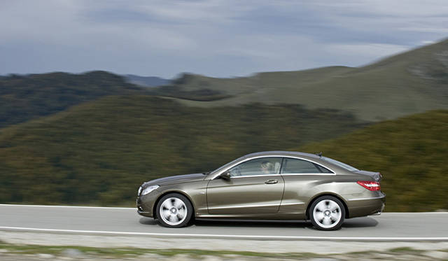 <b>Mercedes-Benz E CLASS COUPE｜メルセデス・ベンツ E クラス クーペ</b>