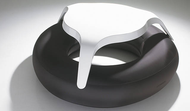 アウトドアファニチャー「DoNuts(ドーナッツ）」