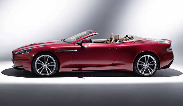 <b>ASTON MARTIN DBS VOLANTE｜アストン・マーティン DBS ヴォランテ</b>