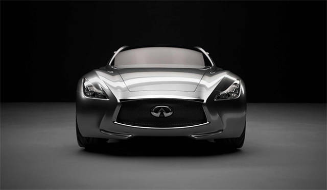<b>INFINITI ESSENCE｜インフィニティ エッセンス</b>