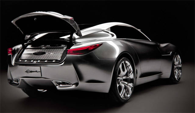 <b>INFINITI ESSENCE｜インフィニティ エッセンス</b>